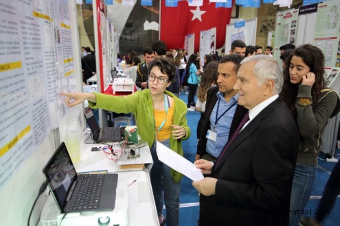 İzmirli Genç Mucitlerin Bilim Maratonu başladı