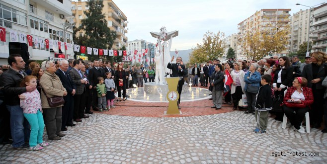 Karşıyaka’da ‘Öğretmenler Parkı’ açıldı