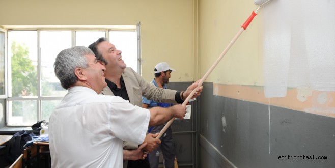 ‘Siz tatile biz tadilata’