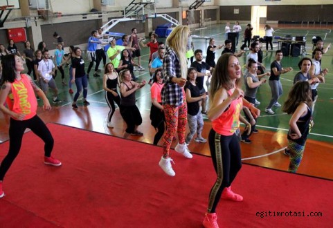 Spor Bilimleri Fakültesi Kültür Sanat Etkinliğiyle Coştu