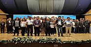 BİLİM DÜNYASININ GENÇ LİDERLERİ ÖDÜLLENDİRİLDİLER