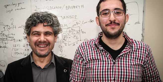 Yaser Arafat Akademi ve Başarı Ödülü İKÇÜ’nün öğrencisine