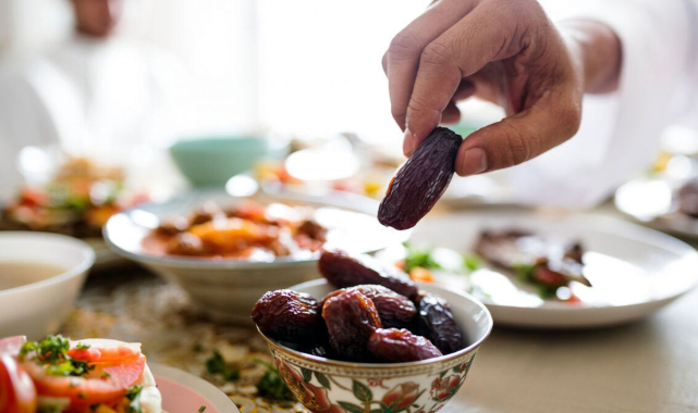 Ramazan ve Psikolojik Arınma: Zihin de Oruç Tutar mı? Çalışma Yaşamı Üzerinden Bir Değerlendirme